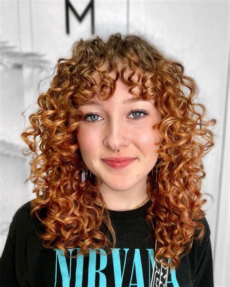 13 Best Wolf Cut Curly Hair Ideas in 2024 + Tutorial - Zohna