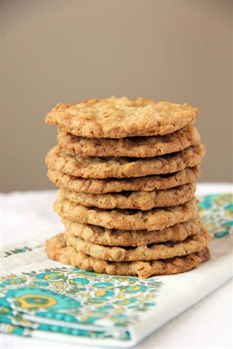 Extra Thin And Crispy Oatmeal Cookies Feastie