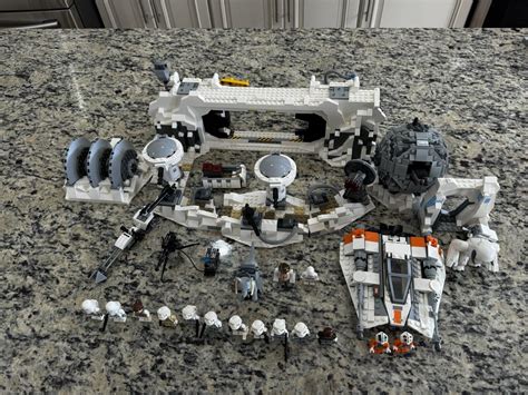 Lego Star Wars Assault On Hoth 75098 100 Complete All Mini Figures Retired 5702015352604 Ebay