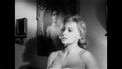 Prey Of The Vampiress Pt 2 Brunette Brunette Porn XHamster