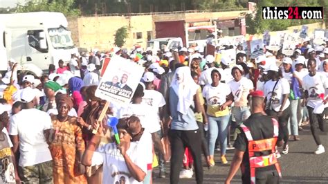 Vidéo Accueil Du Président Macky Sall à Thiès La Forte Mobilisation