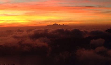 Mount Batur Volcano Sunset Hiking - Bali Trekking Packages - Bali ...