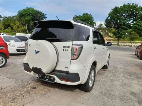 Daihatsu Terios R Pemakaian Pribadi Tangan Pertama Dari Baru Lacak Harga