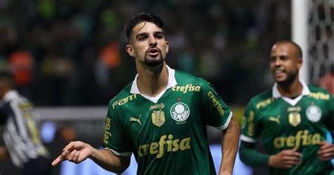 Artilheiro Do Palmeiras Flaco L Pez Se V Pronto Para Enfrentar O S O