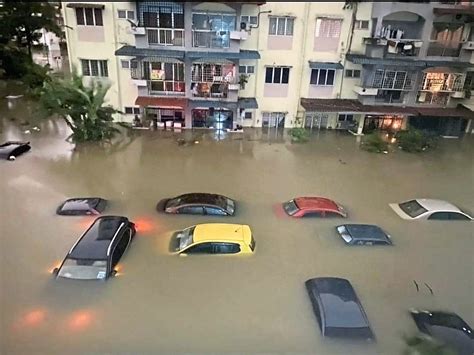 Your Car's Flood Survival Guide: What to Do When Waters Rise