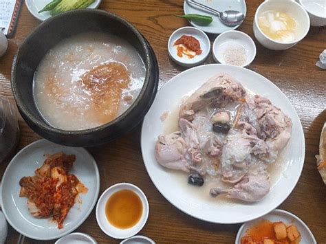 SCORCHED RICE CHICKEN SOUP WITH RICE, Seoul - Jongno-gu - Restaurant ...