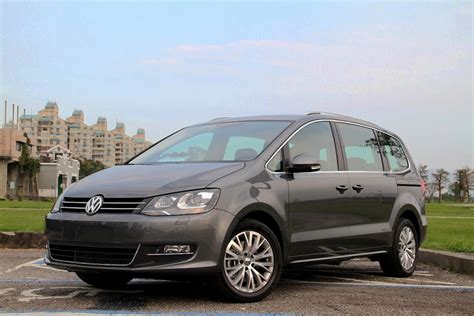 實用放中間 性能擺一邊 VW Sharan 330 TDI BMT Highline CarStuff 人車事