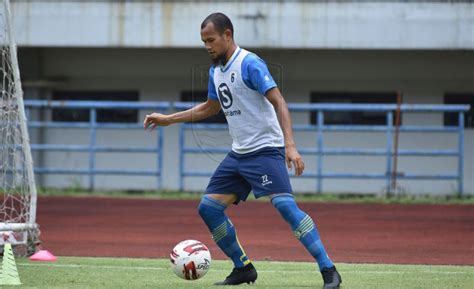 Kapten Persib Siap Merumput Usai Libur Panjang Indoposco