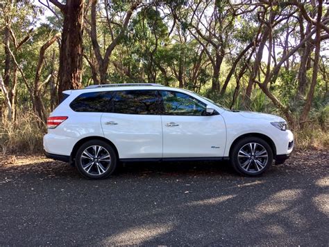 Nissan Pathfinder Ti Hybrid 4WD Reviews Our Opinion GoAuto