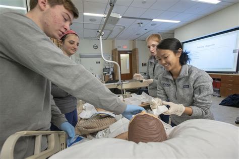 Pre Med Explore The Medical Field Uconn Pre College Summer