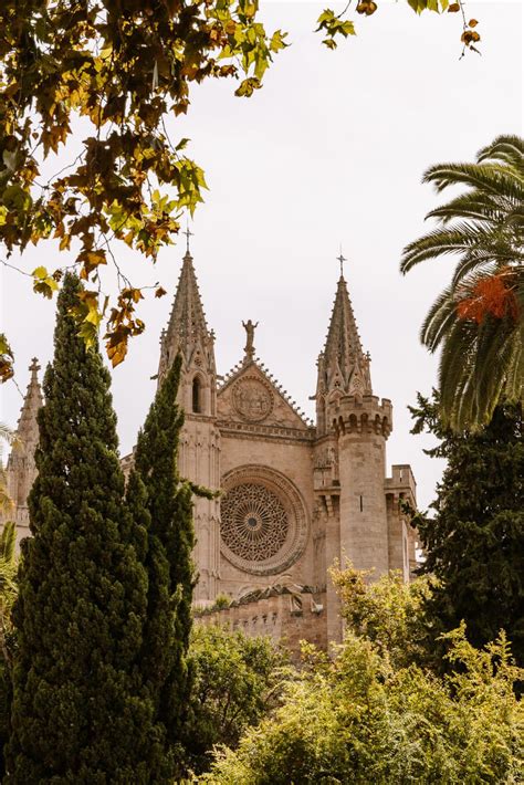 23 Awesome Things to do in Palma de Mallorca Spain