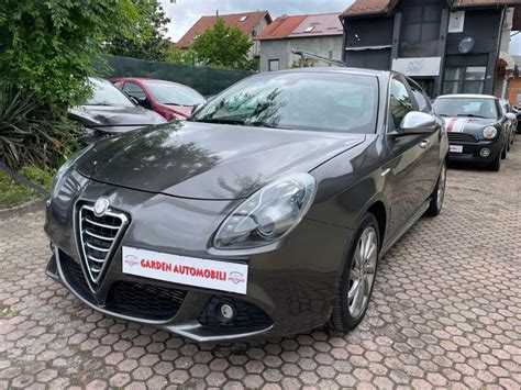 Alfa Romeo Giulietta Sport D N A Led Pdc Alu Reg Novoo