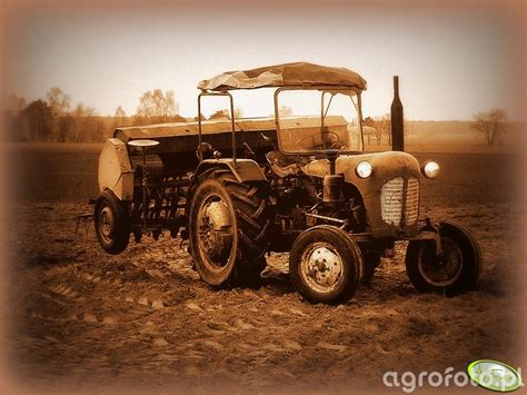 Fotografia Traktor Ursus C Siewnik Id Galeria Rolnicza