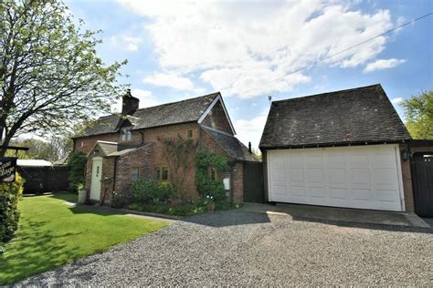 Church Lane Chilcote 3 Bed Cottage £599950