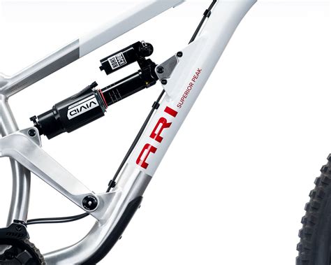 Superior Peak - Ari Bikes