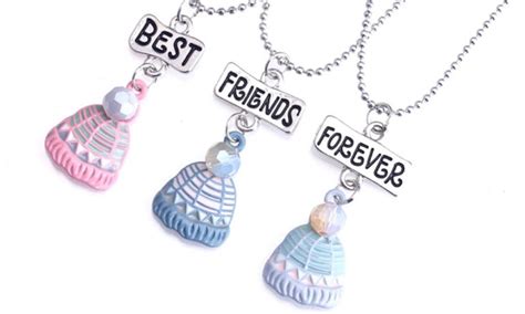 Top 12 Best Friend Necklaces For Kids