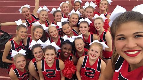 Sikeston Bulldogs Cheerleading 2018 2019 Year End Cheer Video Youtube