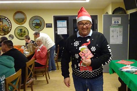 Der Nikolaus Zu Besuch Bei Den Altsch Tzen Tutzing Vor Ort News