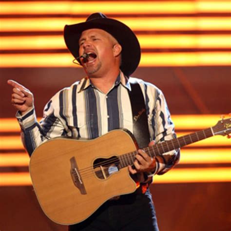 10 Things You Didnt Know About Garth Brooks