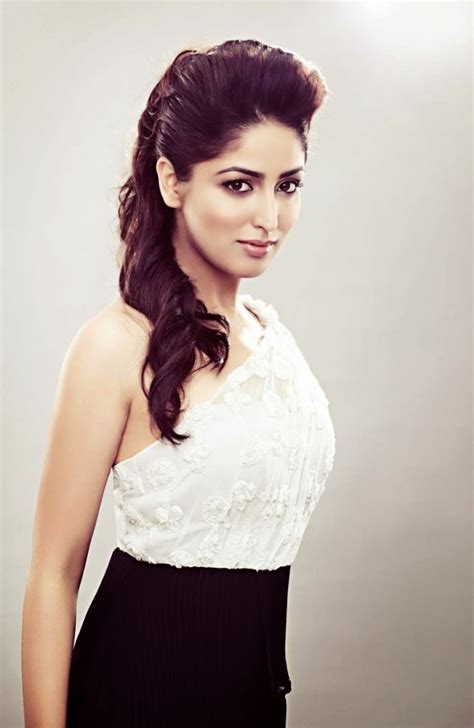 Bollywood Actress: Yami gautam photoshoot