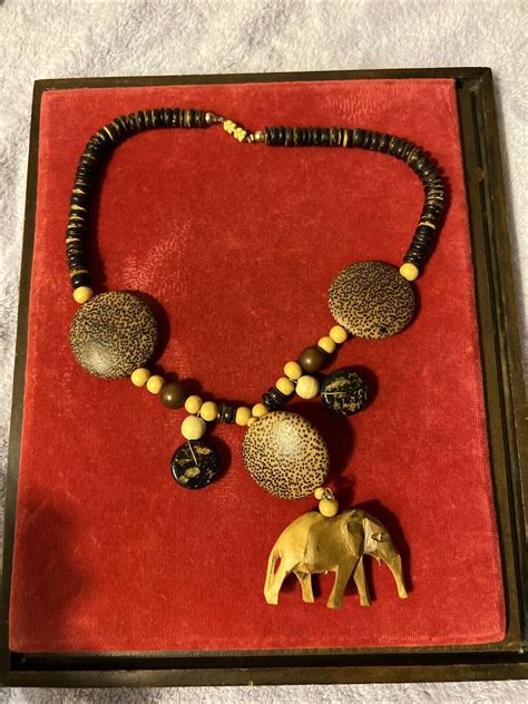 Vintage African Safari Carved Wood Beaded Necklace El Gem