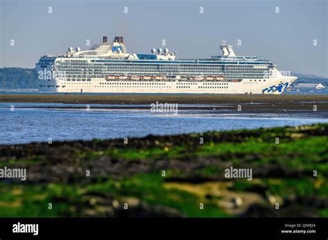 Island Princess Is A Coral Class Cruise Ship Operated By Princess