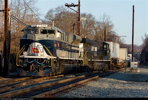 NS 1070 Norfolk Southern EMD SD70ACe at Perryville, Maryland by Nick ...