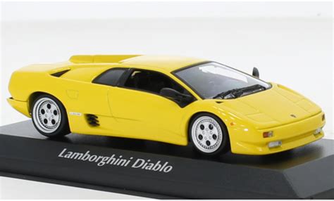 Coche Miniatura Lamborghini Diablo Maxichamps Amarillo