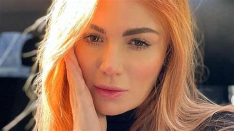 ¡diosa Colombiana Sara Uribe Se Roba Las Miradas Por Sensual Galería