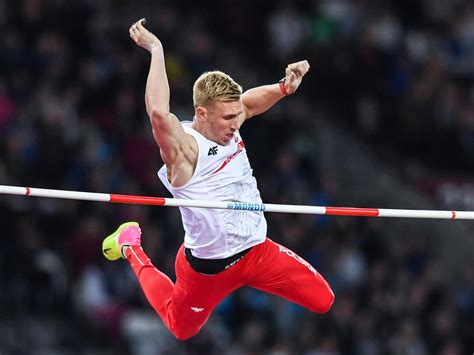 Me W Lekkoatletyce Berlin Skok O Tyczce Genialny Szwed