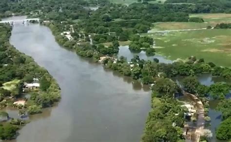 Tabasco En Peligro Imposible Contener El Desbordamiento Del R O Usumacinta