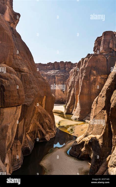 Guelta d'archei hi-res stock photography and images - Alamy