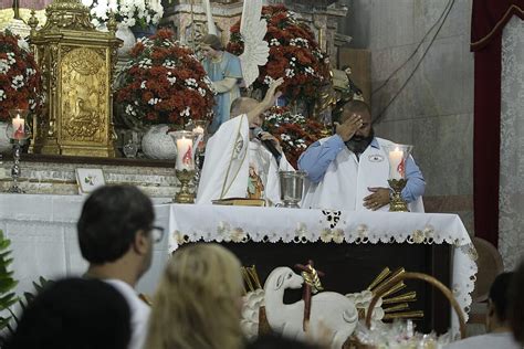 Santo Antônio é celebrado missa procissão e feijoada em Salvador