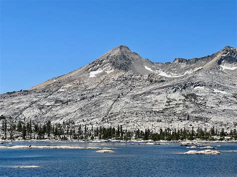 Pyramid Peak California Peakery