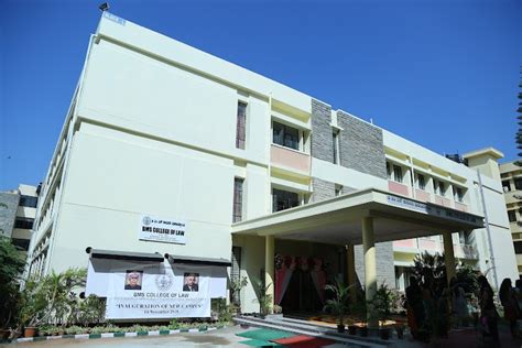 BMS College of Law Bangalore Campus: Photos, Virtual Tour