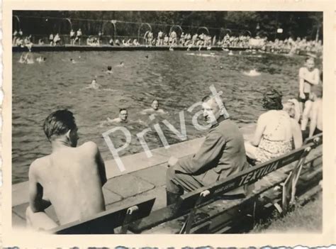 Foto Wk Ii Wehrmacht Soldaten Freizeit Baden Vergn Gen Nude L Eur