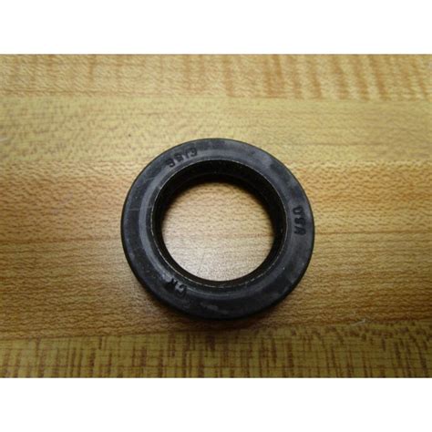 Chicago Rawhide CR 9613 SKF Radial Shaft Seal 9613 Pack Of 3 Mara