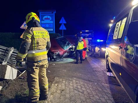 Wypadł z drogi i dachował Obywatel Ukrainy był pijany Kamienskie info