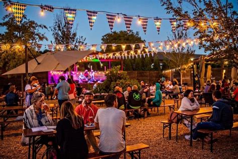 Check Out 11 Of The Best Beer Gardens In Georgia