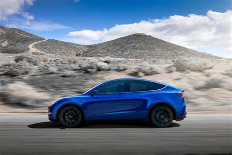 Will The Model Y Make Tesla S Xy Again Gearjunkie