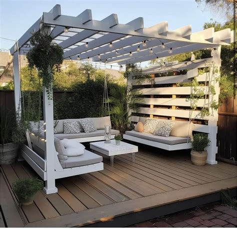 25 Captivating Wooden Pergola Ideas - Garden Ideas