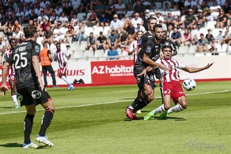 Football Ligue Ac Ajaccio Aj Auxerre Une Finale Jouer Pour