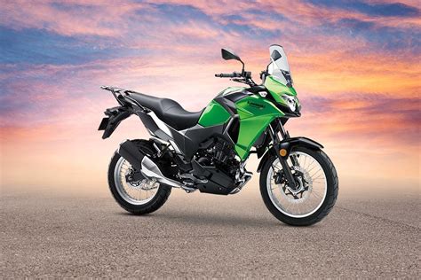 Discontinued Kawasaki Versys-X 300 Standard Features & Specs | Zigwheels