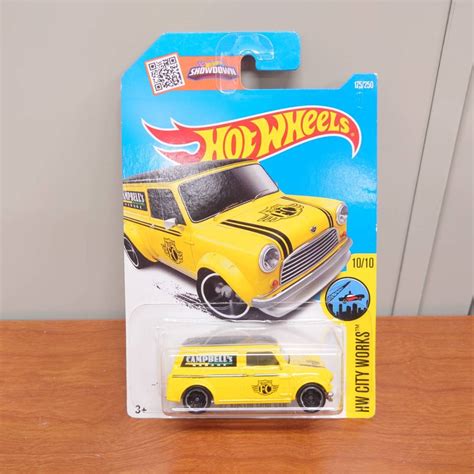 Yahoo オークション Hot WHeeLs ホットウィール 67 AUSTIN MINI VAN