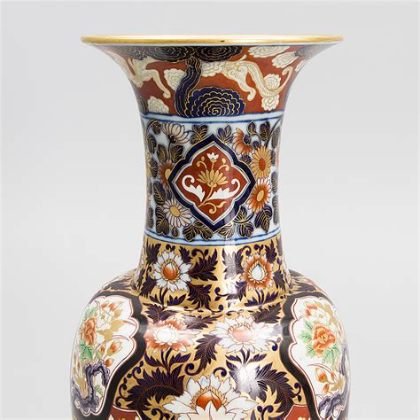 An Impressive Vase From The Russian Imperial Porcelain Factory In St