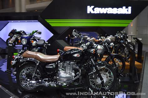 Kawasaki W250 right side at 2017 Thai Motor Expo