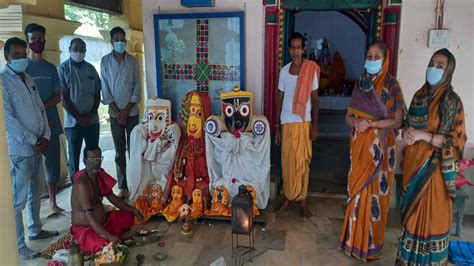 Lord Jagannath Snana Purnima महाप्रभु जगन्नाथ का महास्नान पुरोहितों