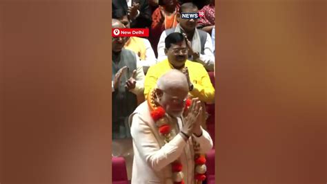 Bjp National President Jp Nadda Welcomes Pm Modi At The Bjp