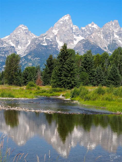 Grand Teton's Best Angle, Snake River, Grand Teton National Park. [OC] [1920x2560] : r/EarthPorn