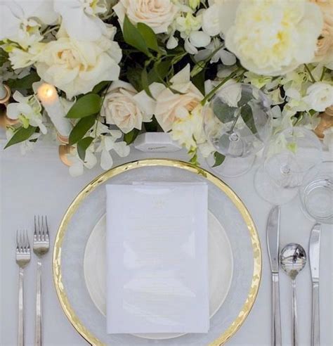 Tablescape Style Just Landed And Brand New To Our Tableware Range Our Gold Rimmed Glass Charger